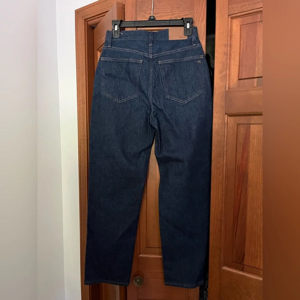 Madewell | The Perfect Vintage Straight Jean - Picture 2 of 5